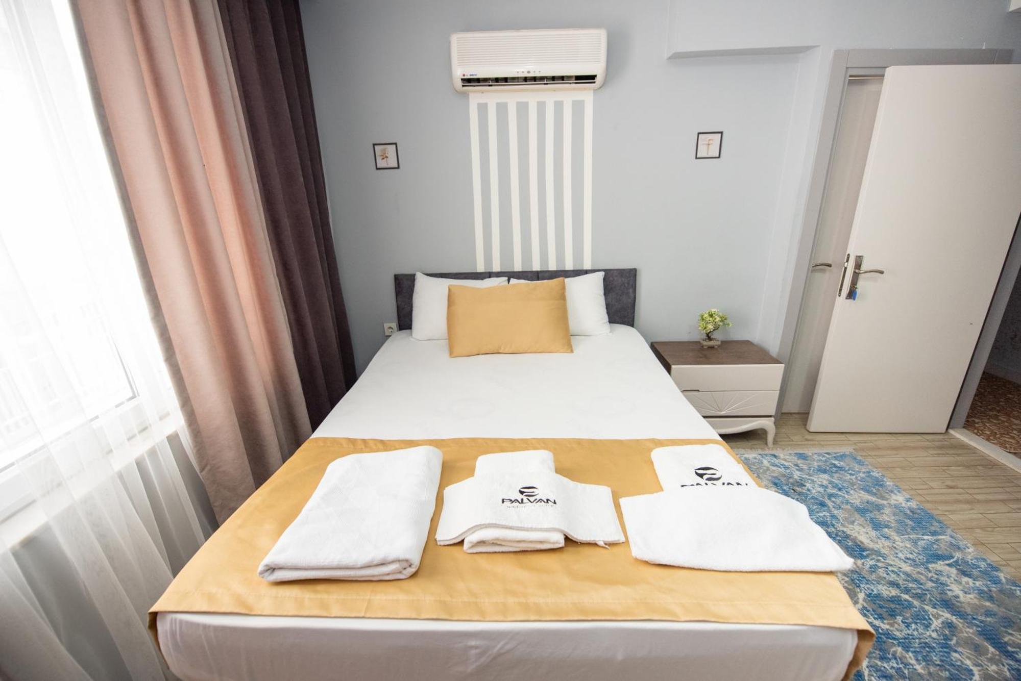 Palvan Hotel Antalia Esterno foto
