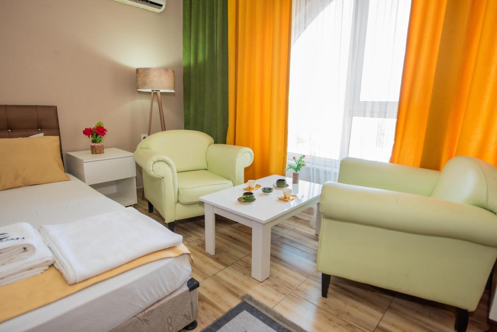 Palvan Hotel Antalia Esterno foto